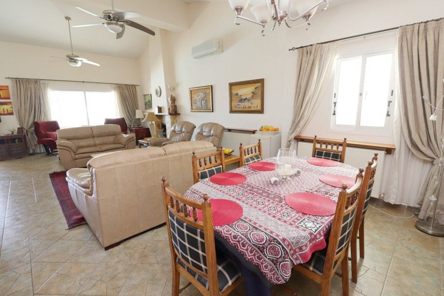 Бунгало в Пафосе, Кипр, 212 м² - фото 9