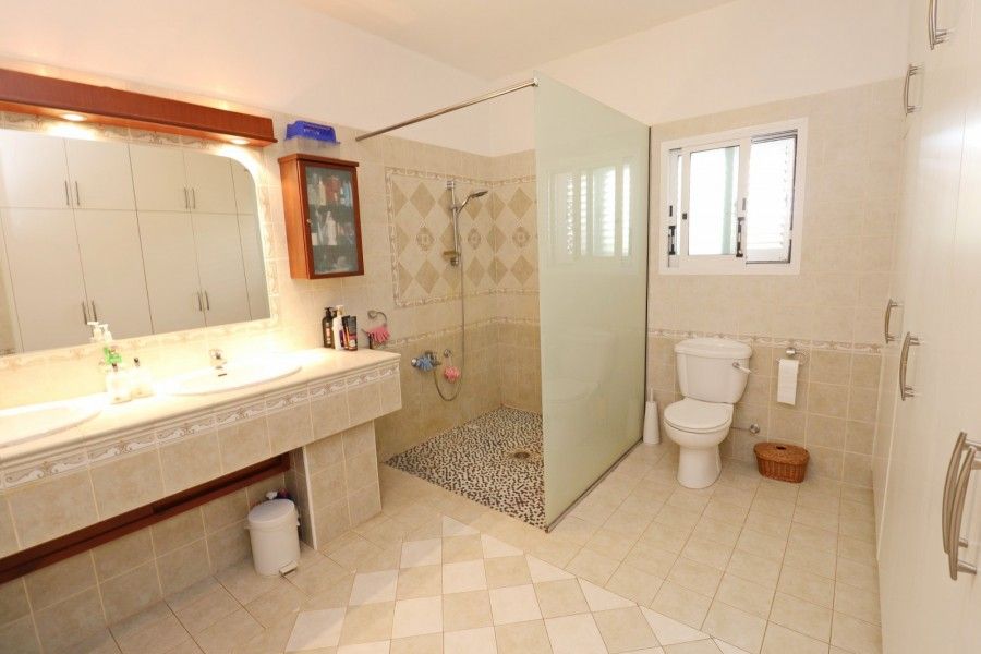 Бунгало в Пафосе, Кипр, 212 м² - фото 17