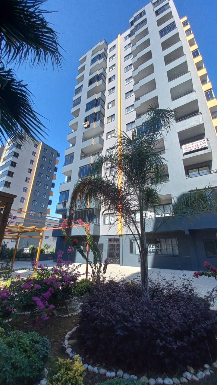 Квартира в Мерсине, Турция, 60 м² - фото 1