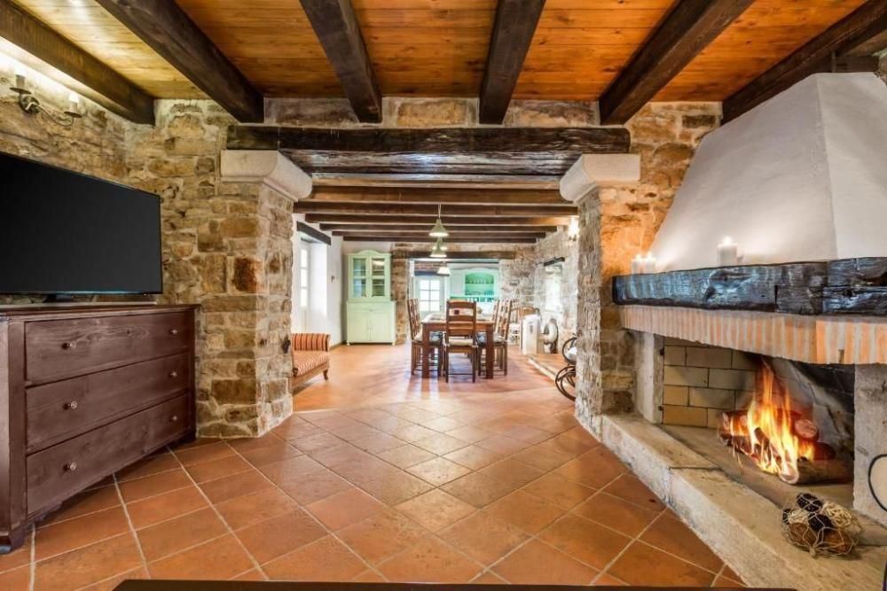 Вилла в Тиняне, Хорватия, 300 м² - фото 11