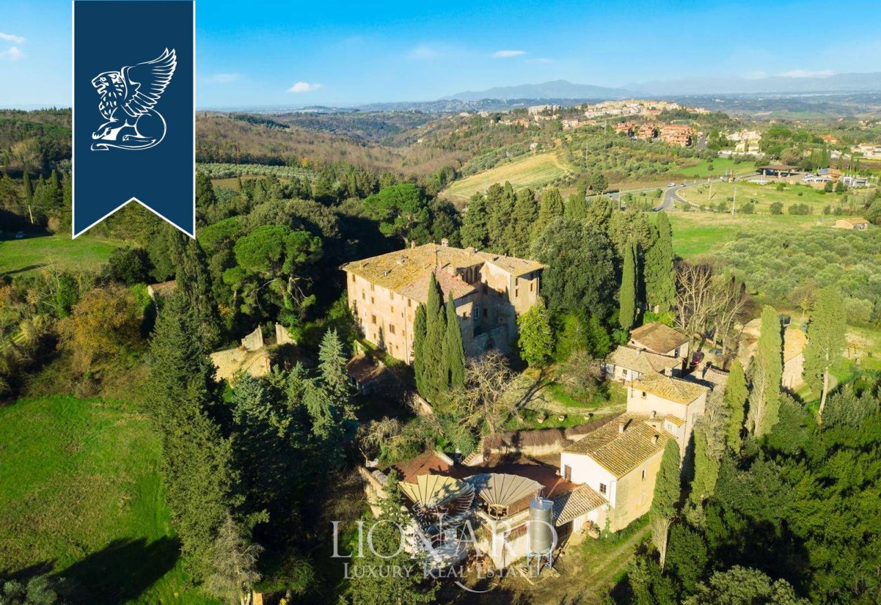 Замок во Флоренции, Италия, 2 500 м² - фото 2