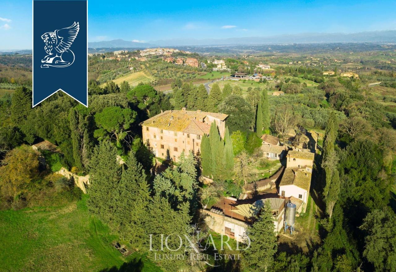 Замок во Флоренции, Италия, 2 500 м² - фото 3