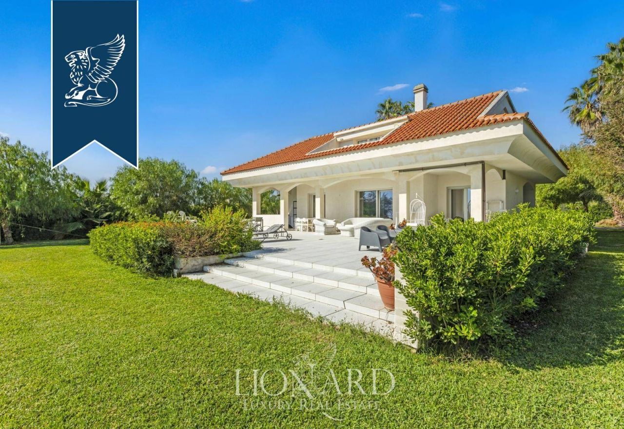 Вилла в Сиракузах, Италия, 253 м² - фото 4