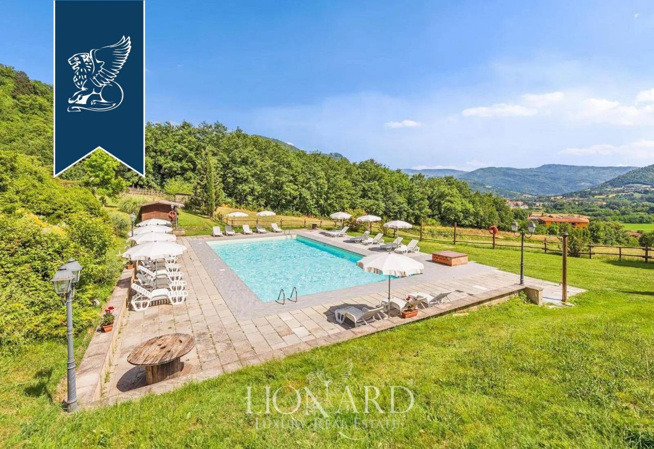 Вилла во Флоренции, Италия, 4 100 м² - фото 6