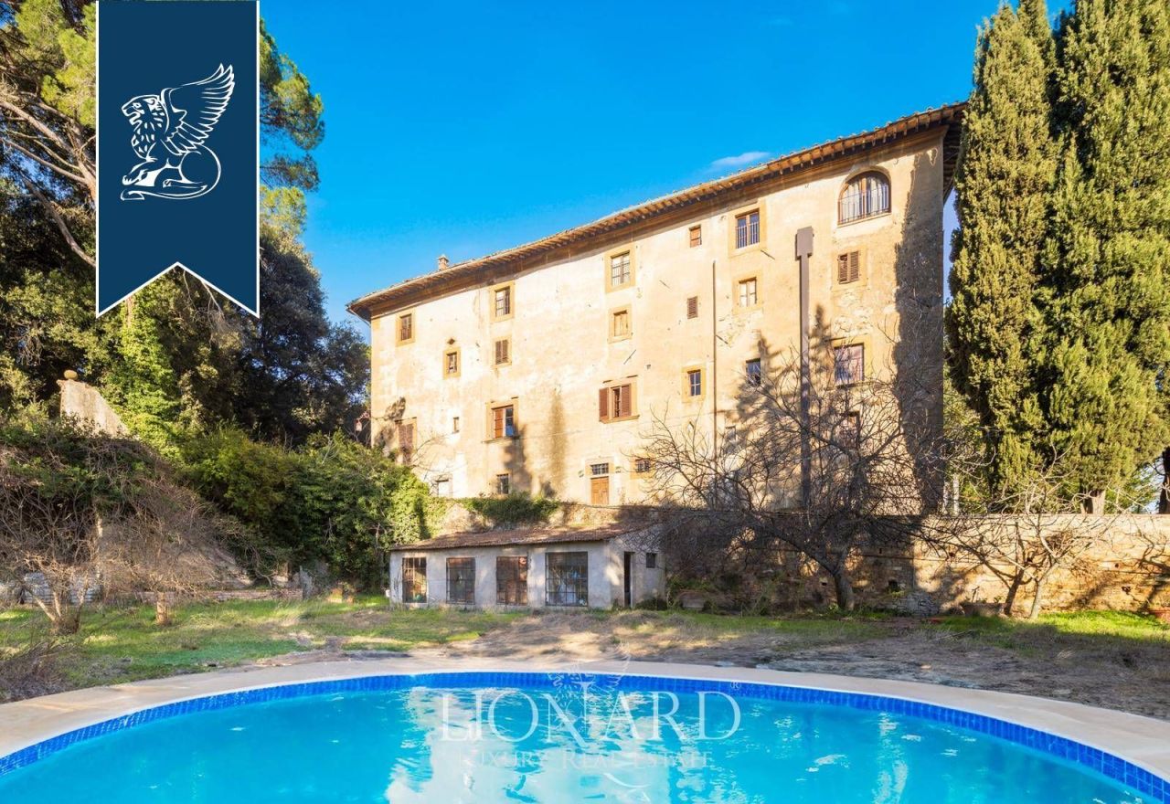 Замок во Флоренции, Италия, 2 500 м² - фото 6