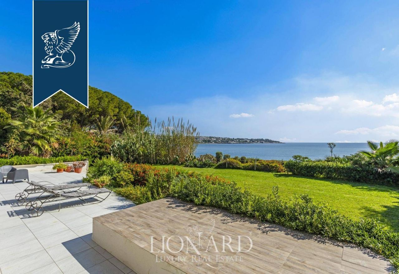 Вилла в Сиракузах, Италия, 253 м² - фото 7