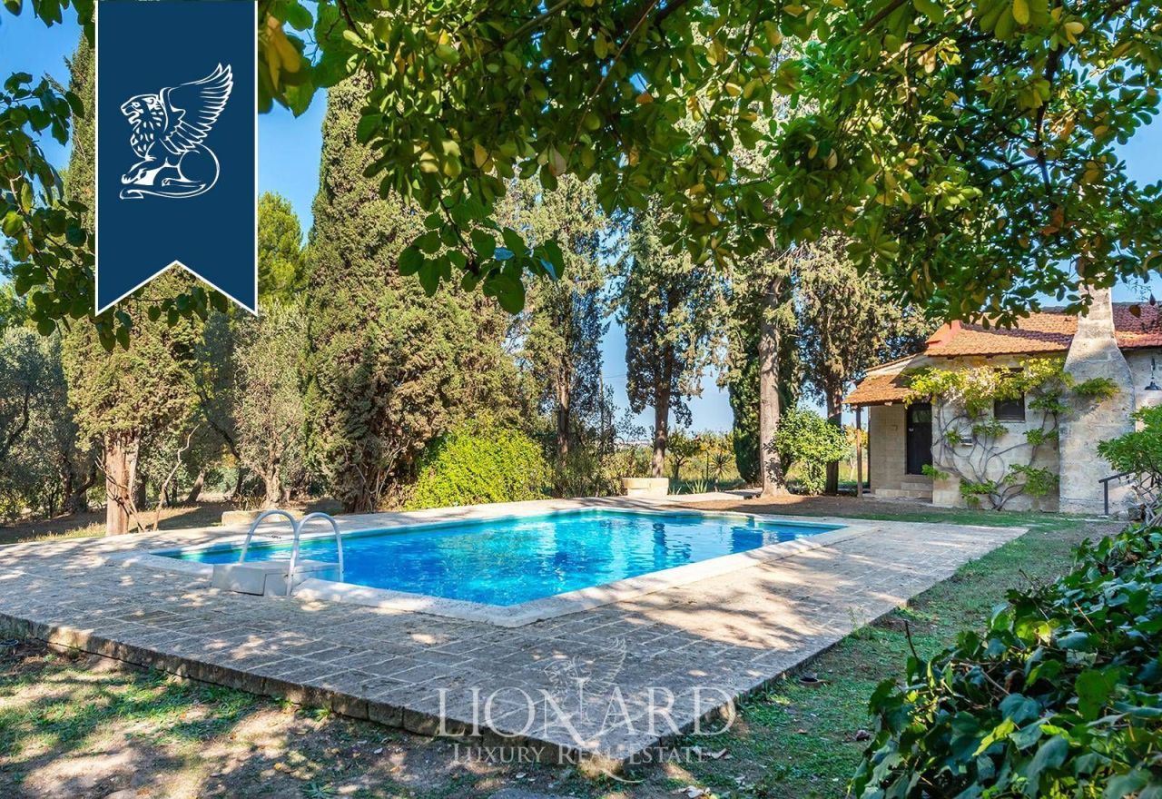 Вилла в Бари, Италия, 2 200 м² - фото 7