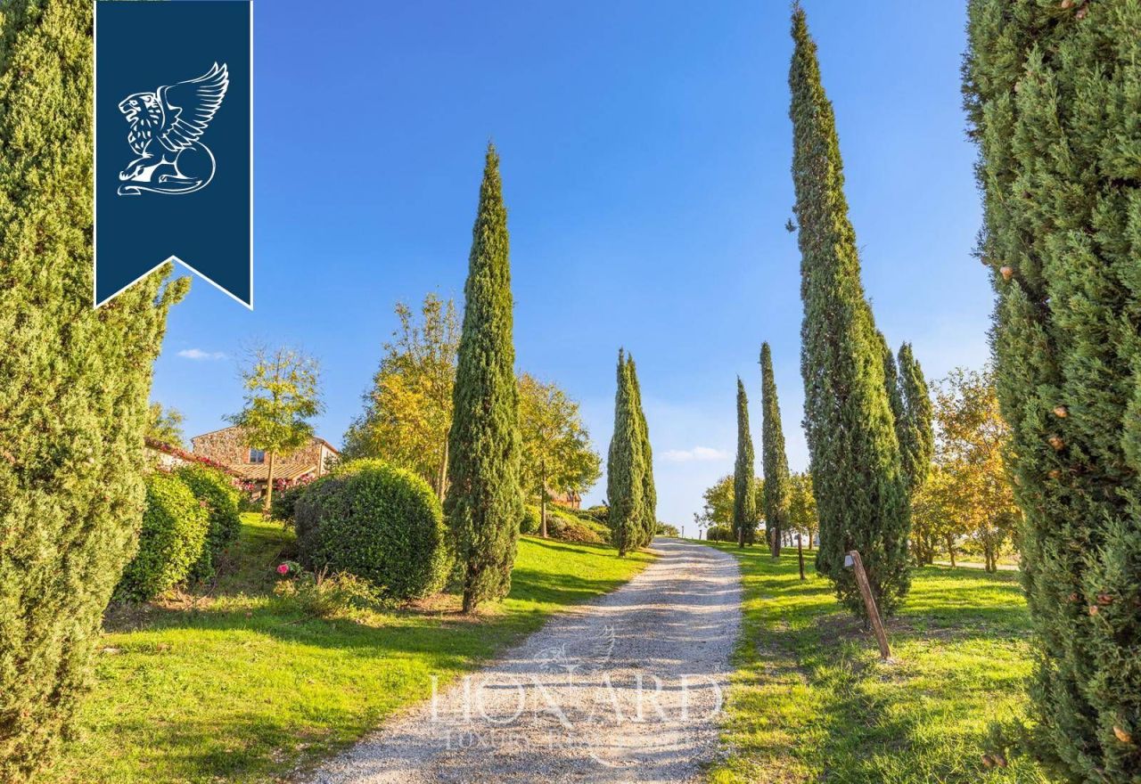 Ферма в Трекуанде, Италия, 750 м² - фото 8