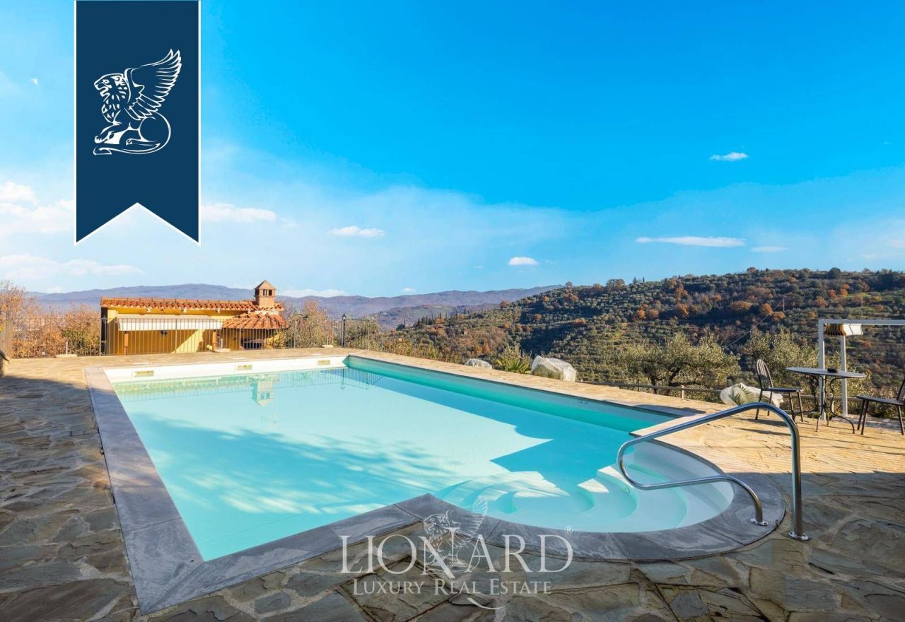 Отель, гостиница в Ареццо, Италия, 540 м² - фото 8