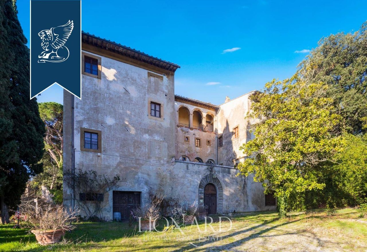 Замок во Флоренции, Италия, 2 500 м² - фото 9