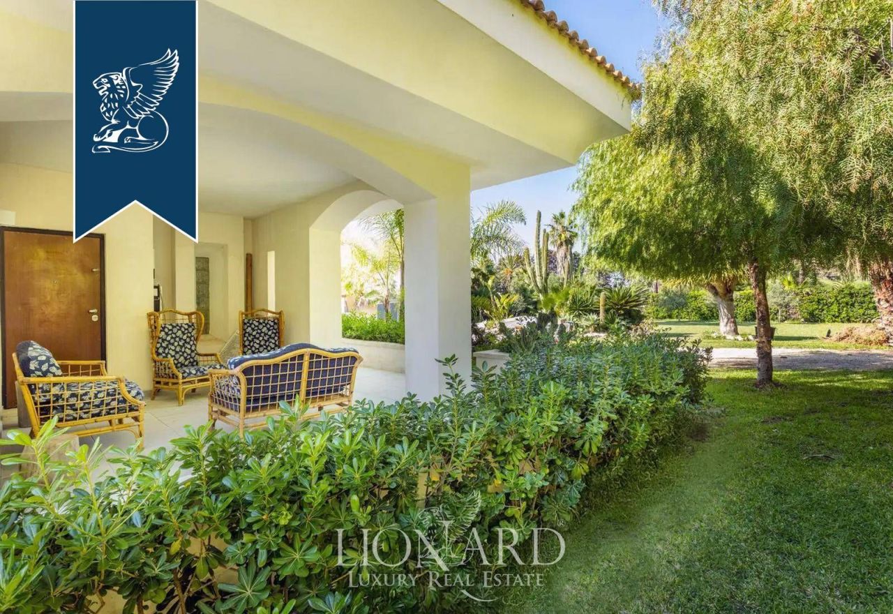 Вилла в Сиракузах, Италия, 253 м² - фото 9