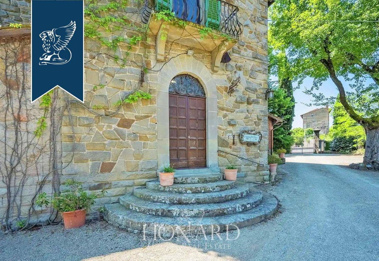 Вилла в Ареццо, Италия, 550 м² - фото 9