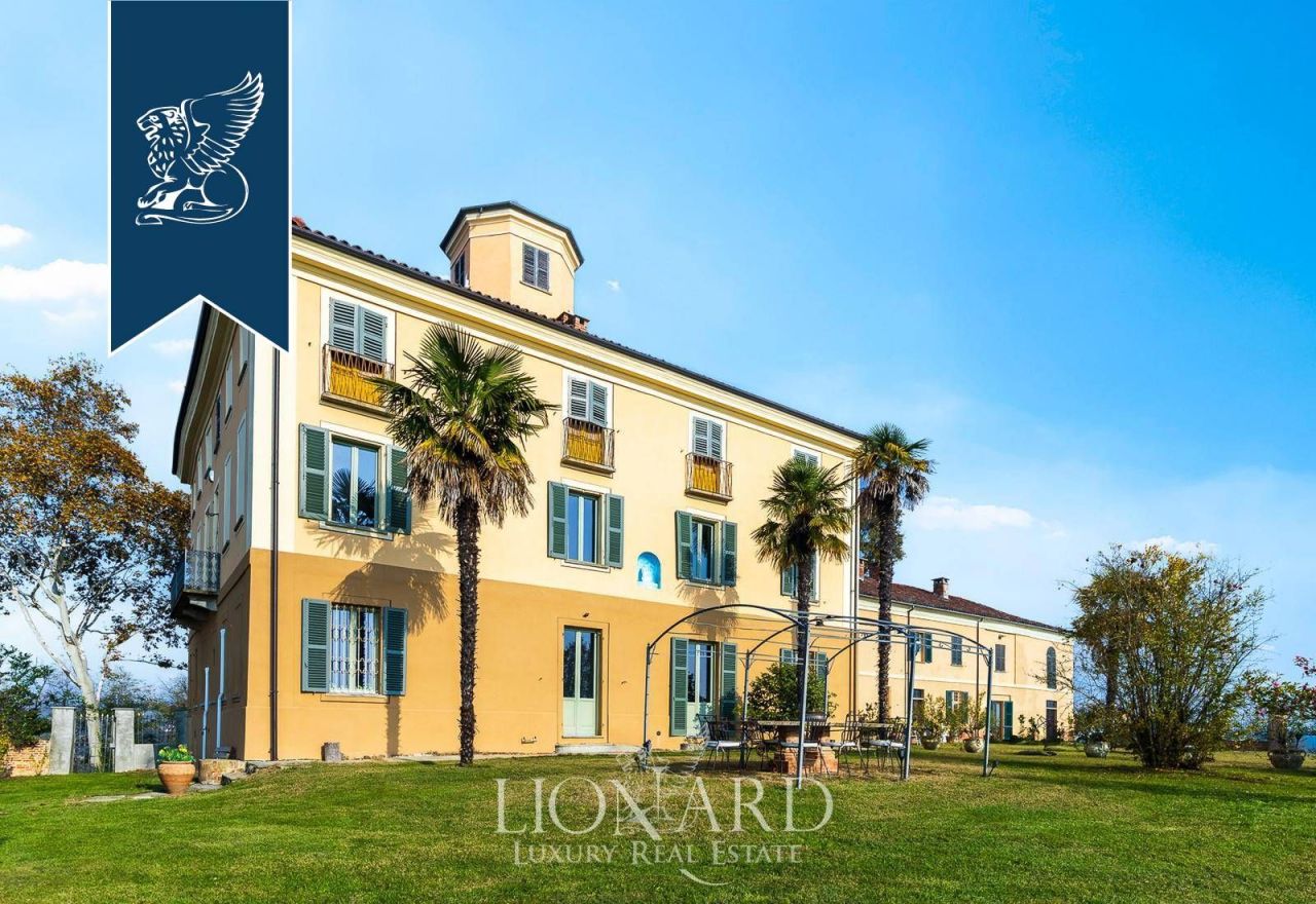 Замок в Асти, Италия, 1 690 м² - фото 9
