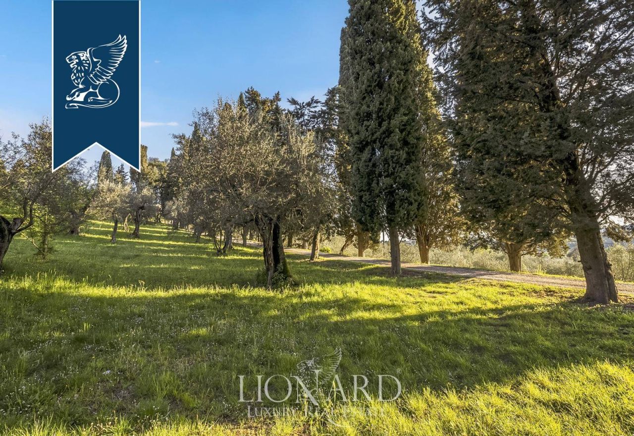 Вилла во Флоренции, Италия, 1 200 м² - фото 11