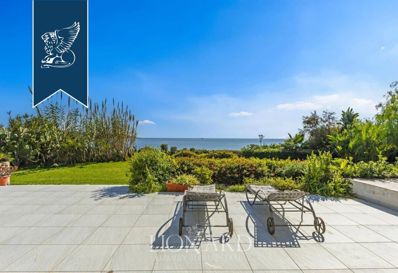 Вилла в Сиракузах, Италия, 253 м² - фото 12