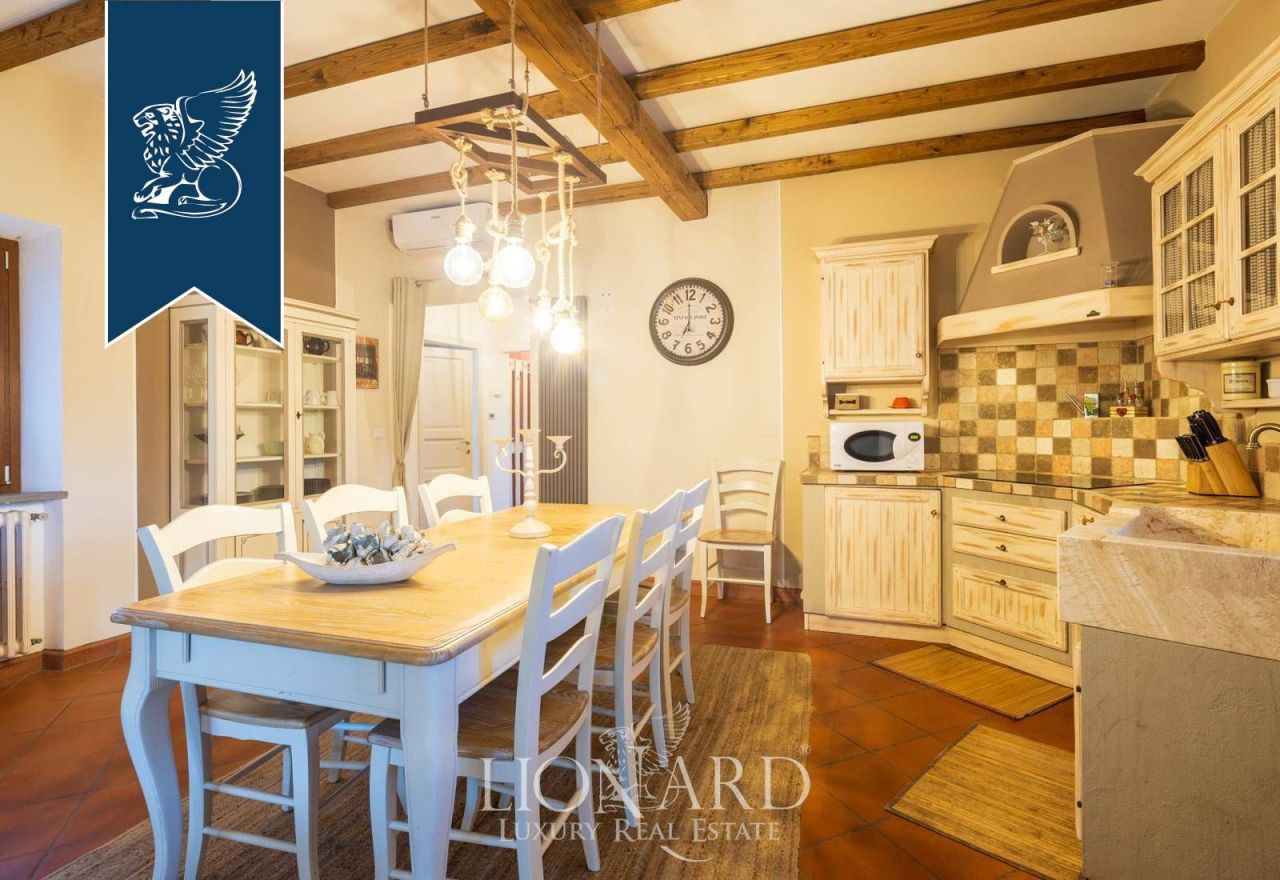 Отель, гостиница в Ареццо, Италия, 540 м² - фото 14