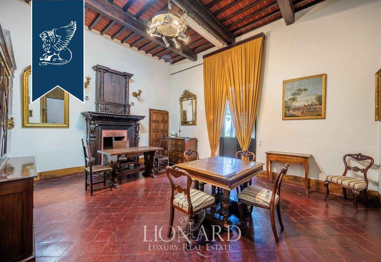 Вилла в Ареццо, Италия, 550 м² - фото 14