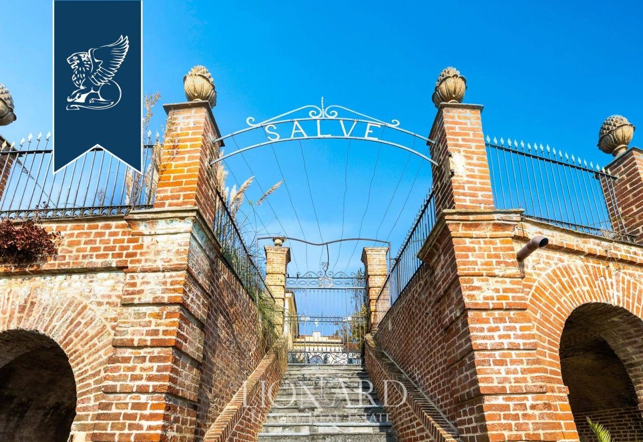 Замок в Асти, Италия, 1 690 м² - фото 14