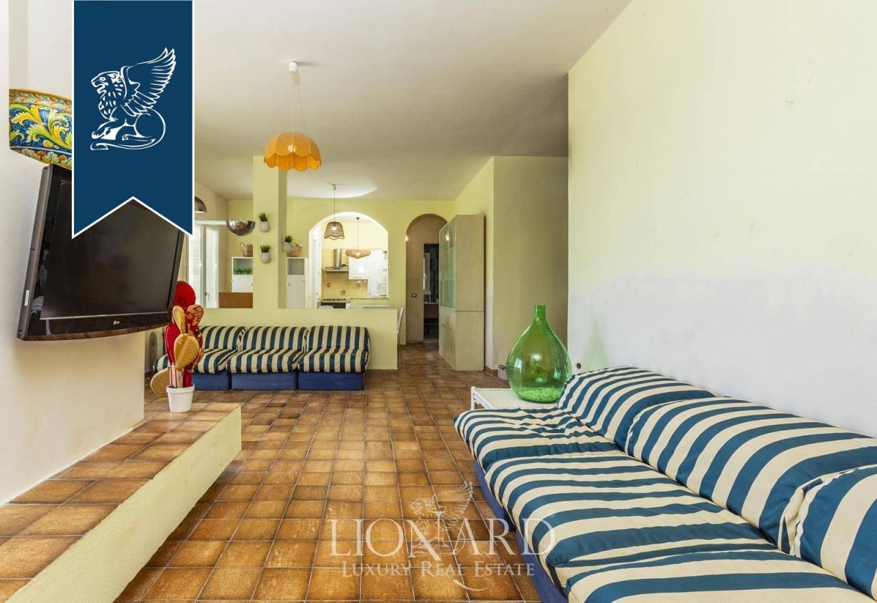 Вилла в Сиракузах, Италия, 253 м² - фото 16