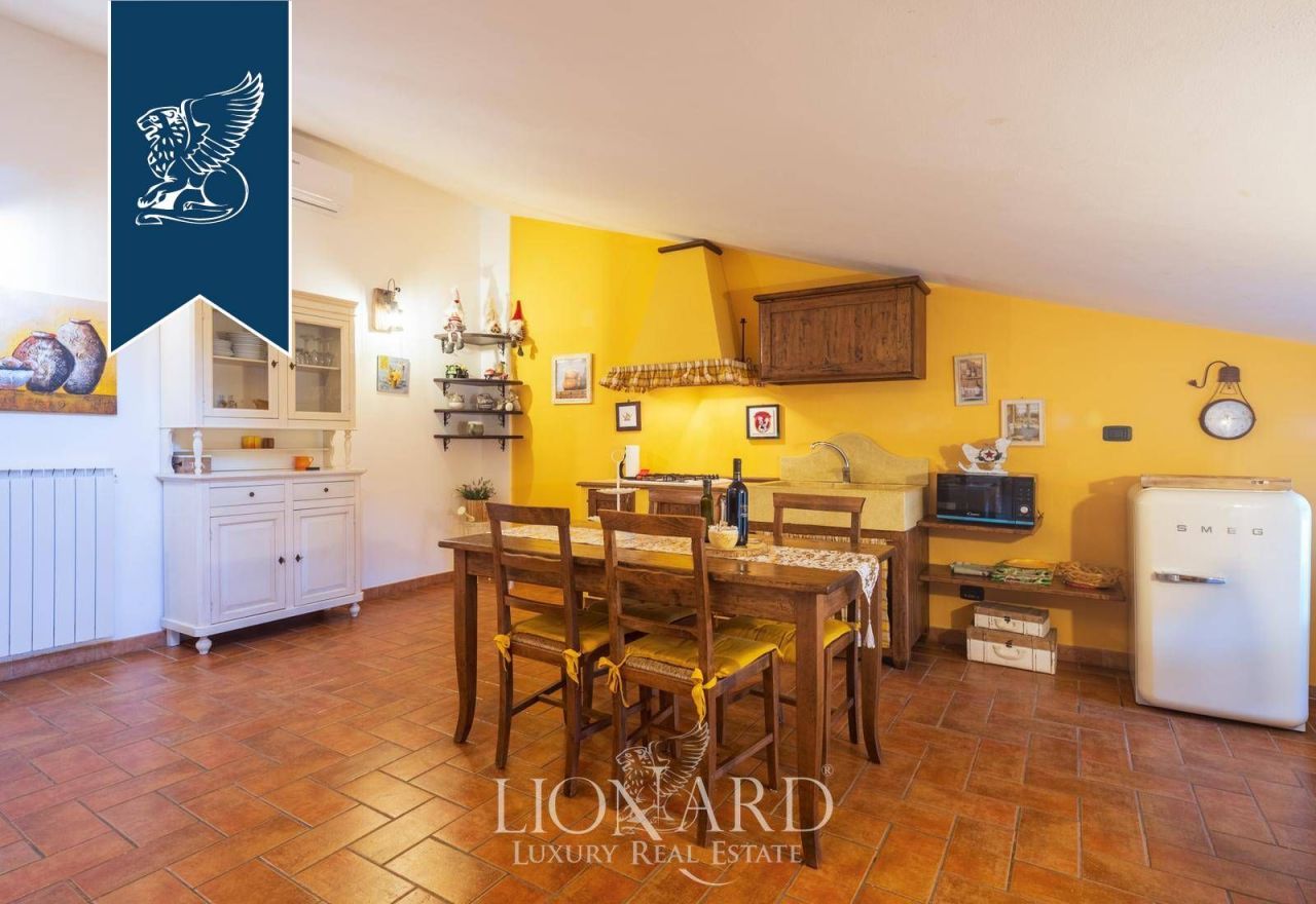 Отель, гостиница в Ареццо, Италия, 540 м² - фото 16