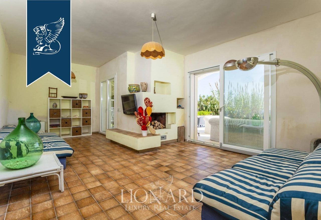 Вилла в Сиракузах, Италия, 253 м² - фото 17