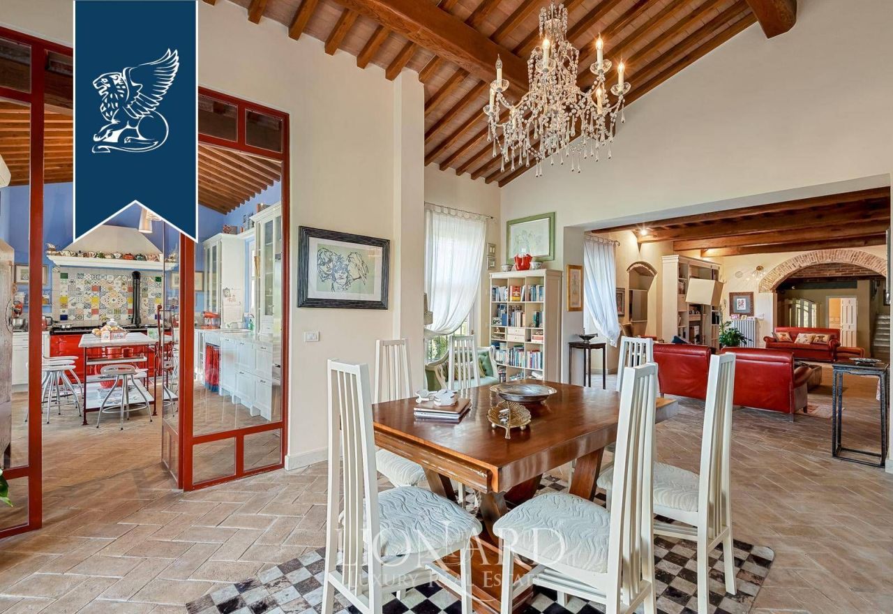 Вилла в Пьетрасанте, Италия, 450 м² - фото 18