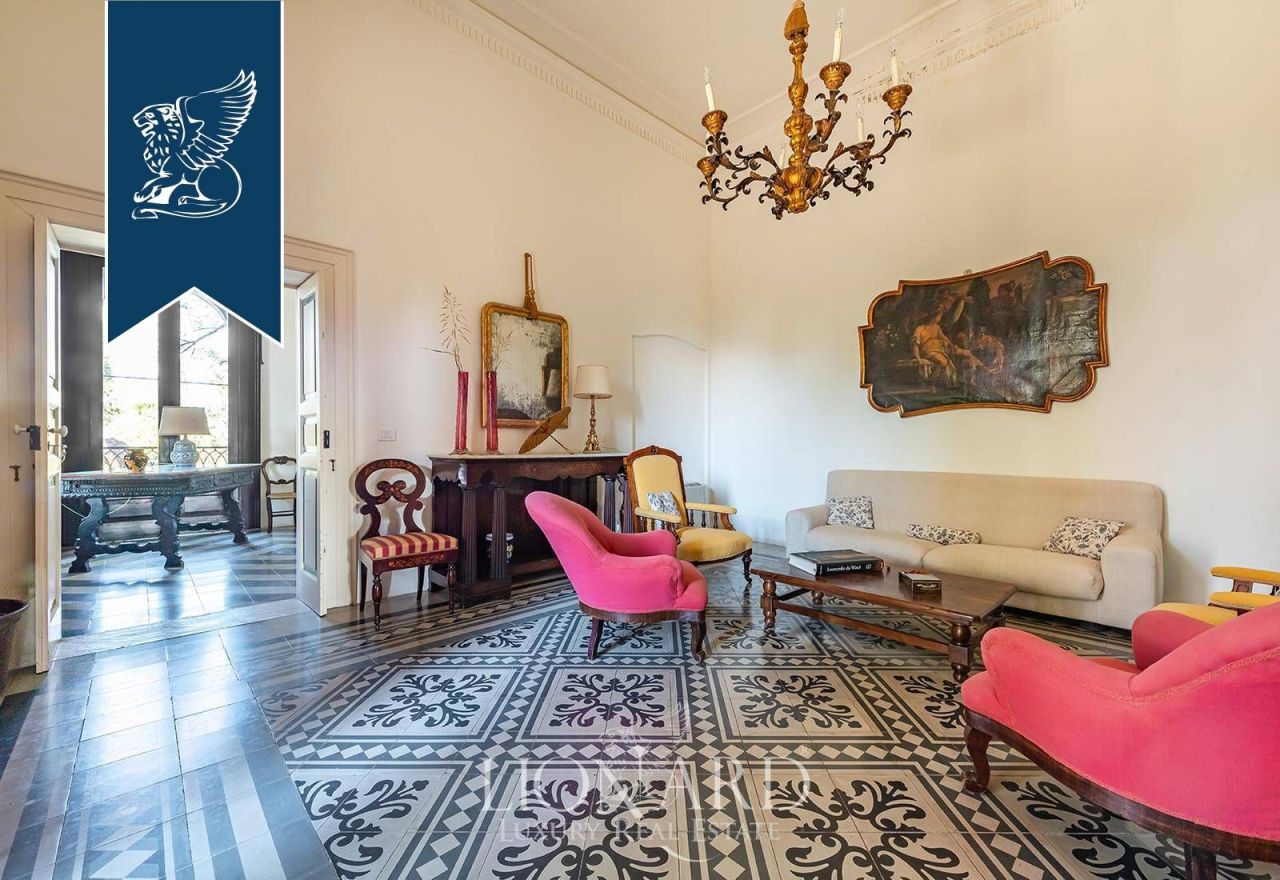 Вилла в Бари, Италия, 2 200 м² - фото 18