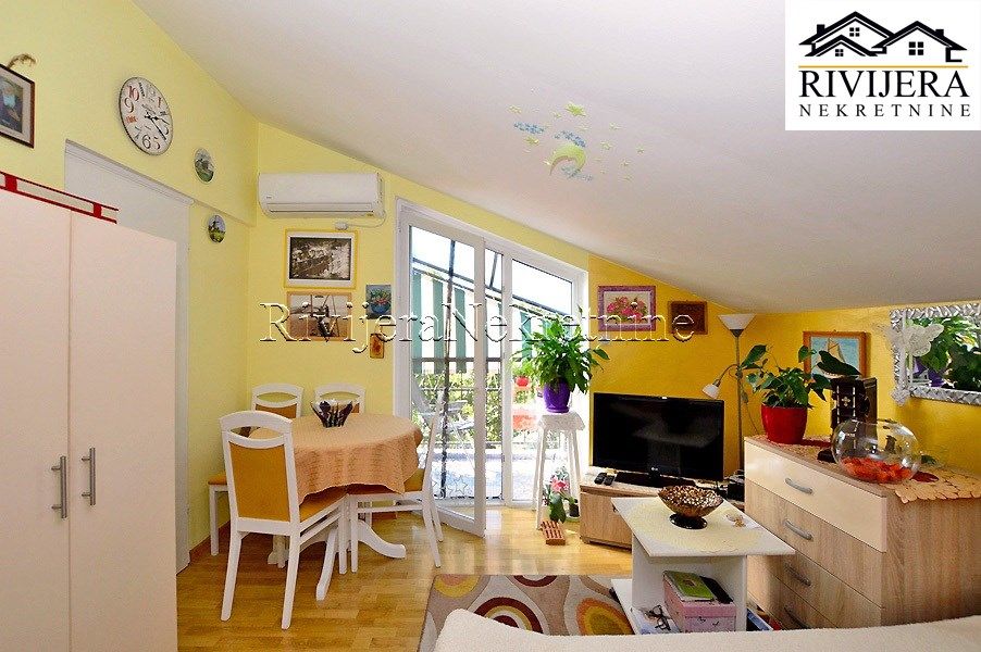 Квартира в Херцег-Нови, Черногория, 23 м² - фото 1