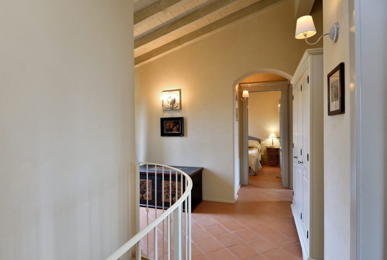 Коттедж в Гаворрано, Италия, 178 м² - фото 11