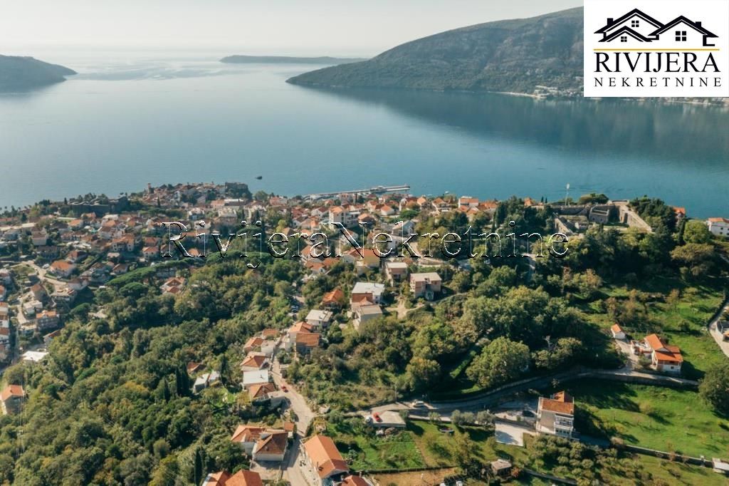 Земля в Херцег-Нови, Черногория, 530 м² - фото 2