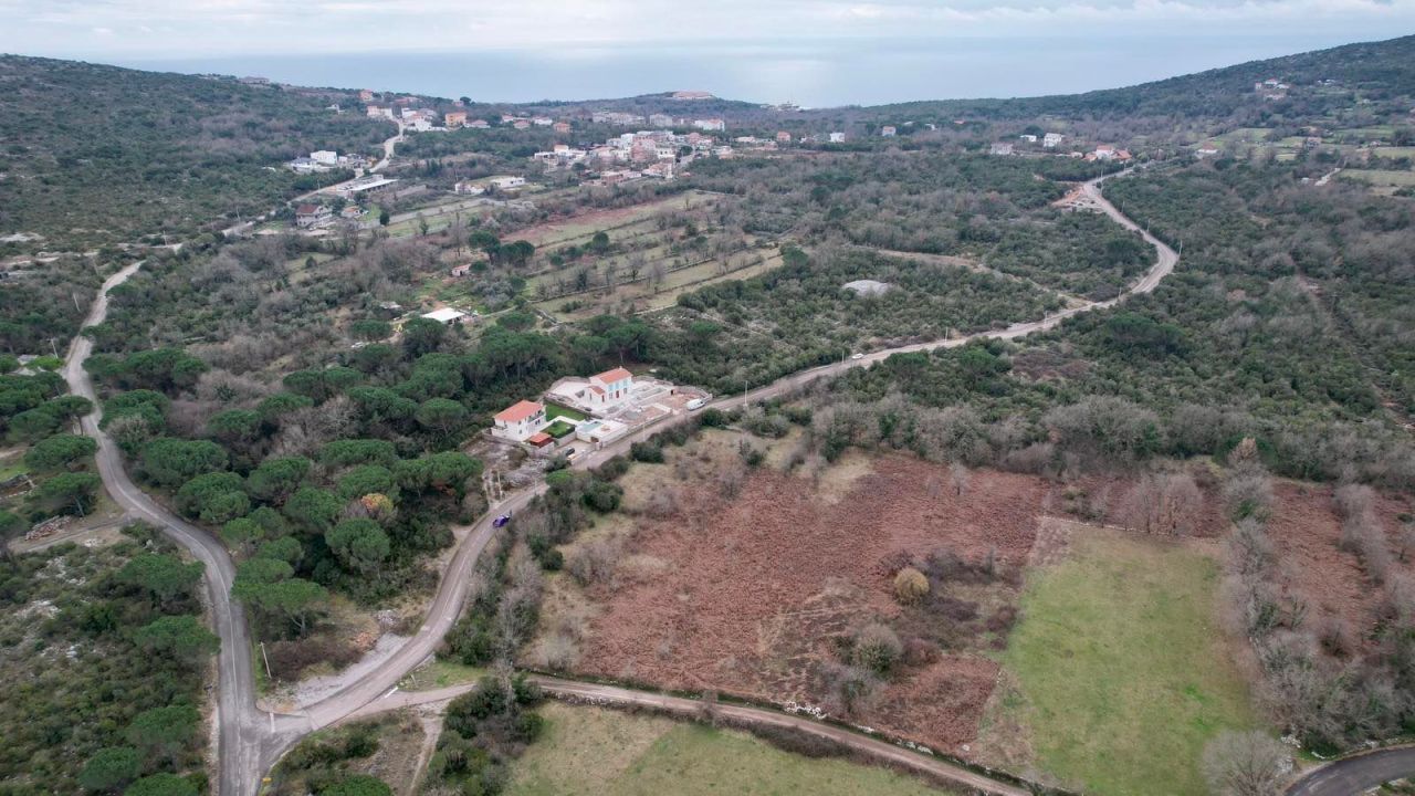 Земля Zagora, Черногория, 1 000 м² - фото 1