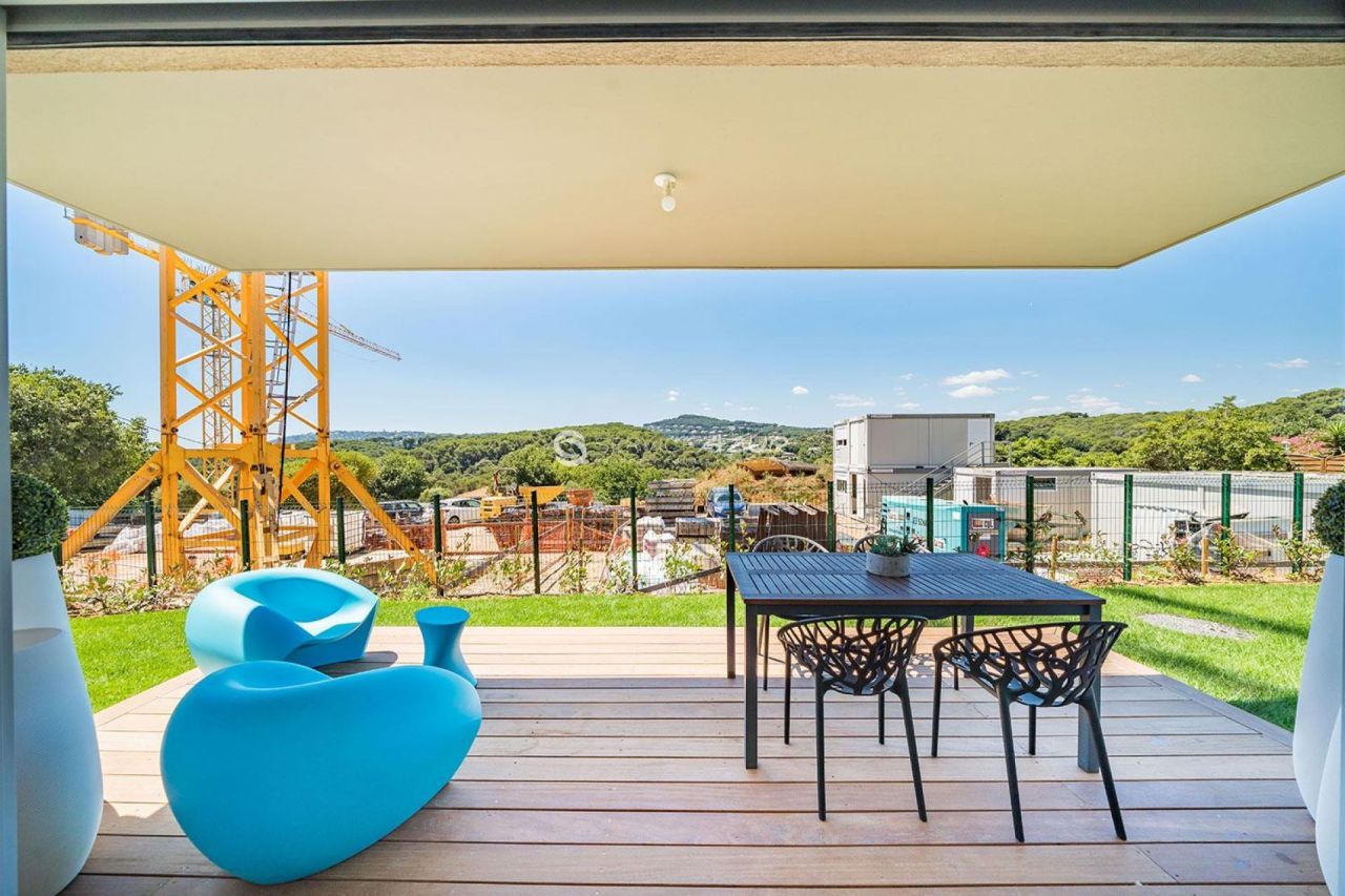 Вилла в Антибе, Франция, 106 м² - фото 5