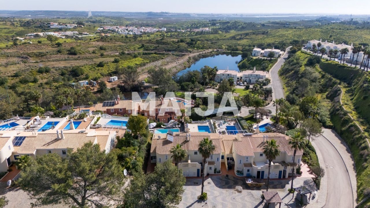 Дом в Каштру-Марин, Португалия, 191.9 м² - фото 3