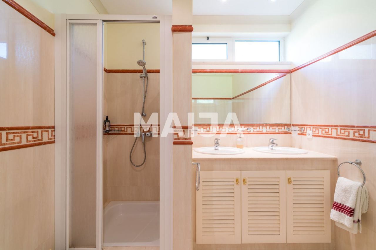 Дом в Каштру-Марин, Португалия, 191.9 м² - фото 13