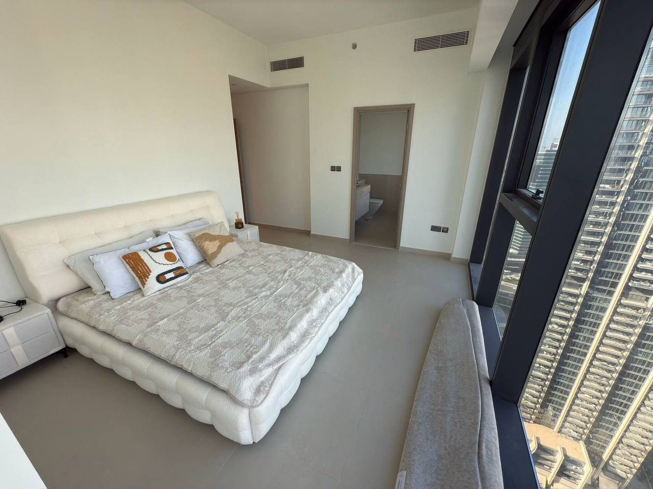 Квартира в Дубае, ОАЭ, 140 м² - фото 10