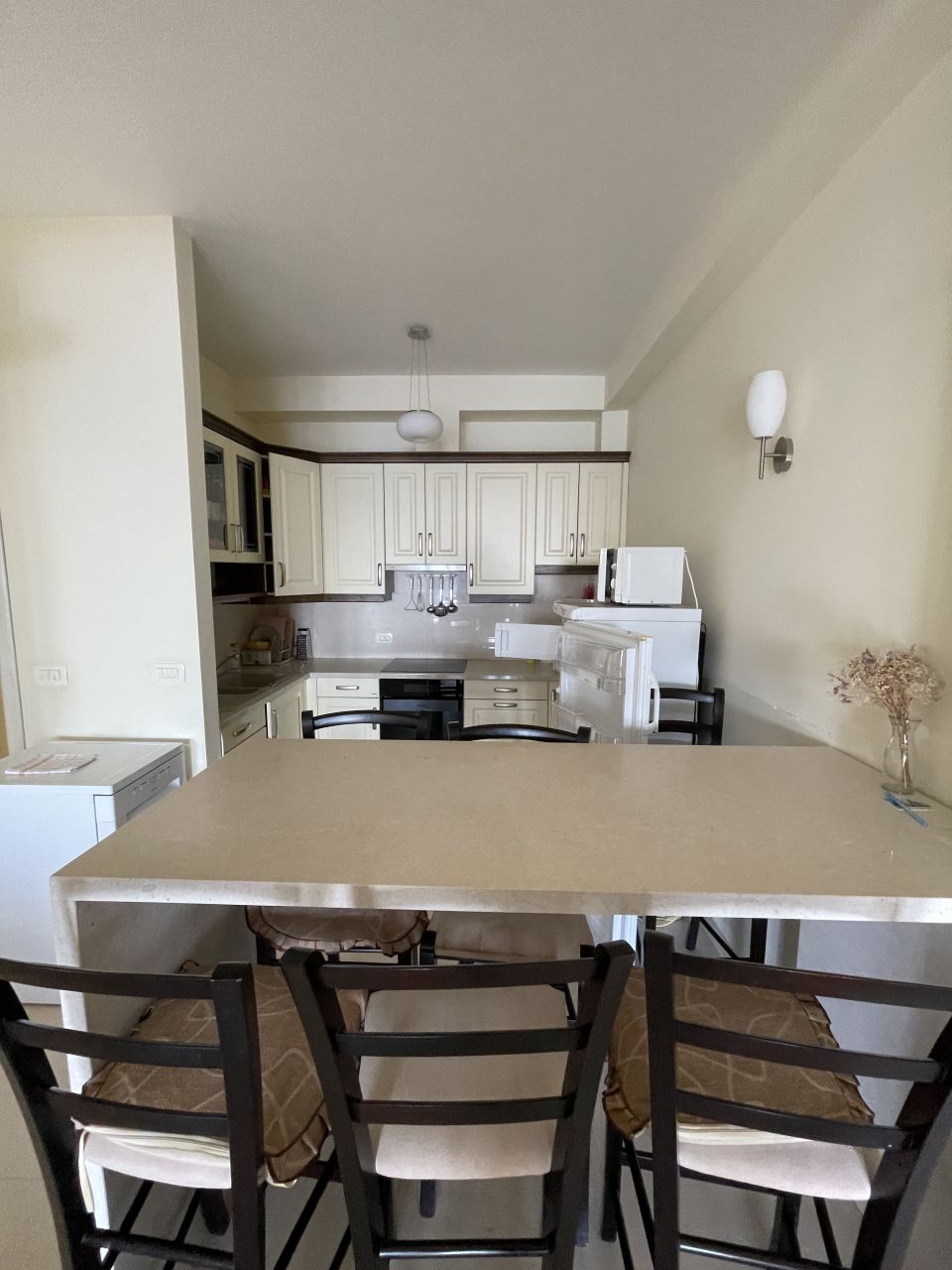 Квартира в Херцег-Нови, Черногория, 254 м² - фото 9