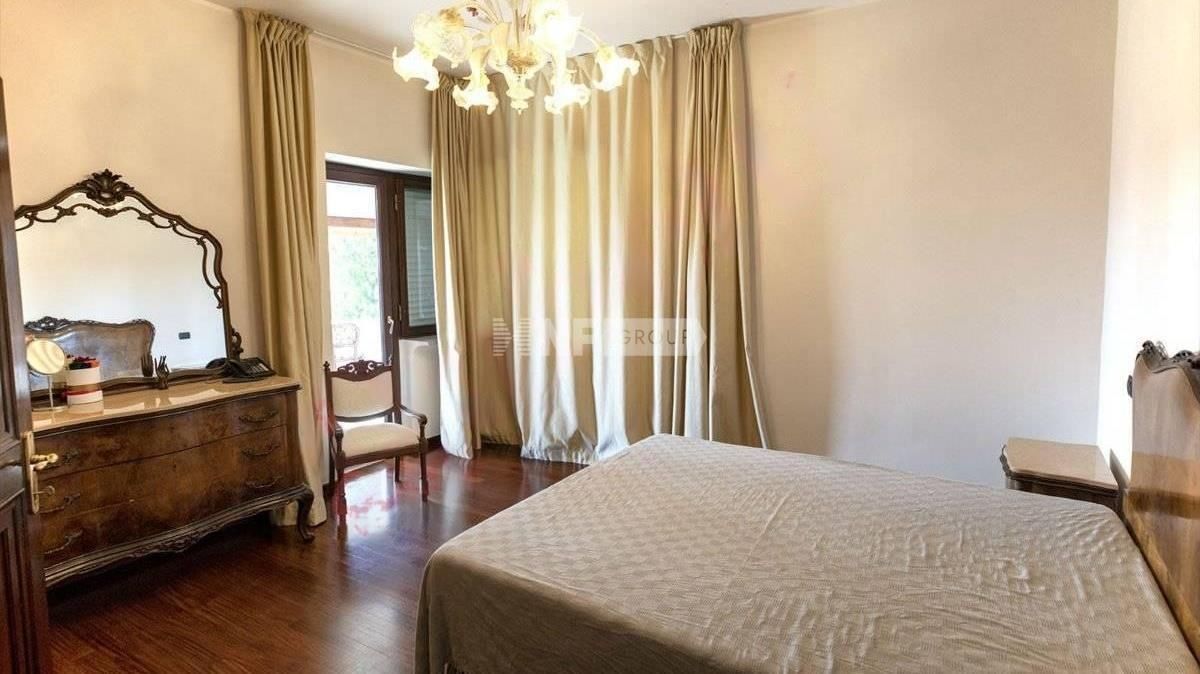 Вилла в Риети, Италия, 700 м² - фото 4