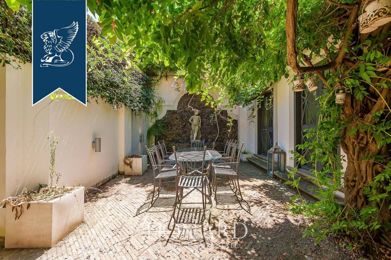 Дом в Риме, Италия, 280 м² - фото 15