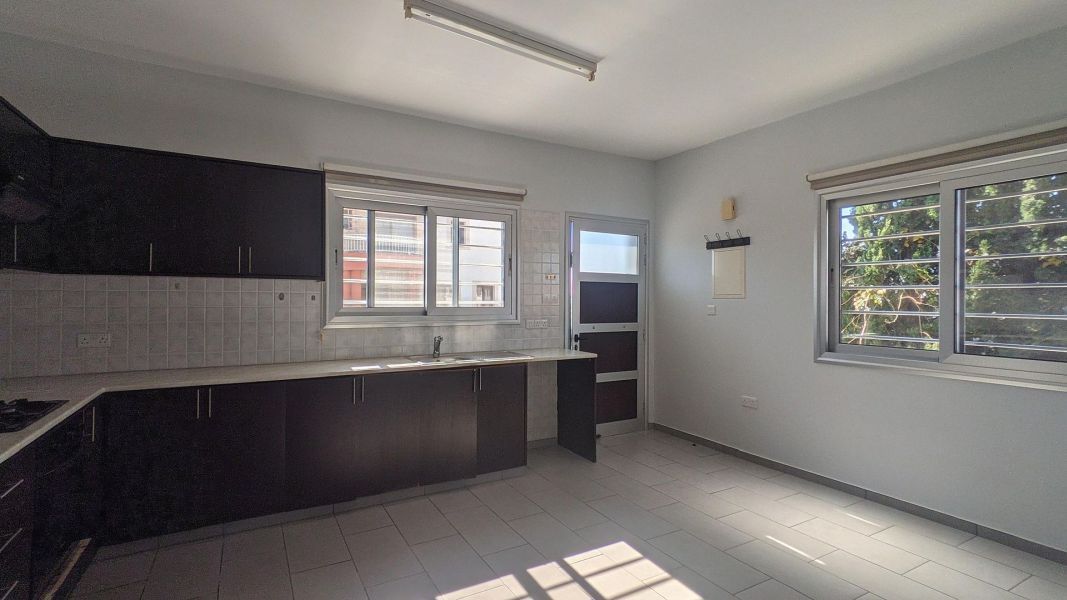 Доходный дом в Пафосе, Кипр, 353 м² - фото 9