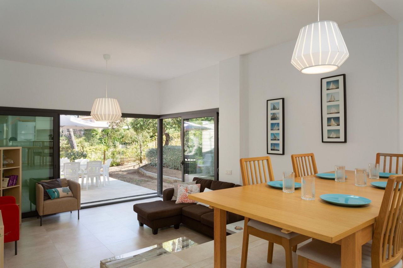 Вилла в Льяфранк, Испания, 203 м² - фото 5