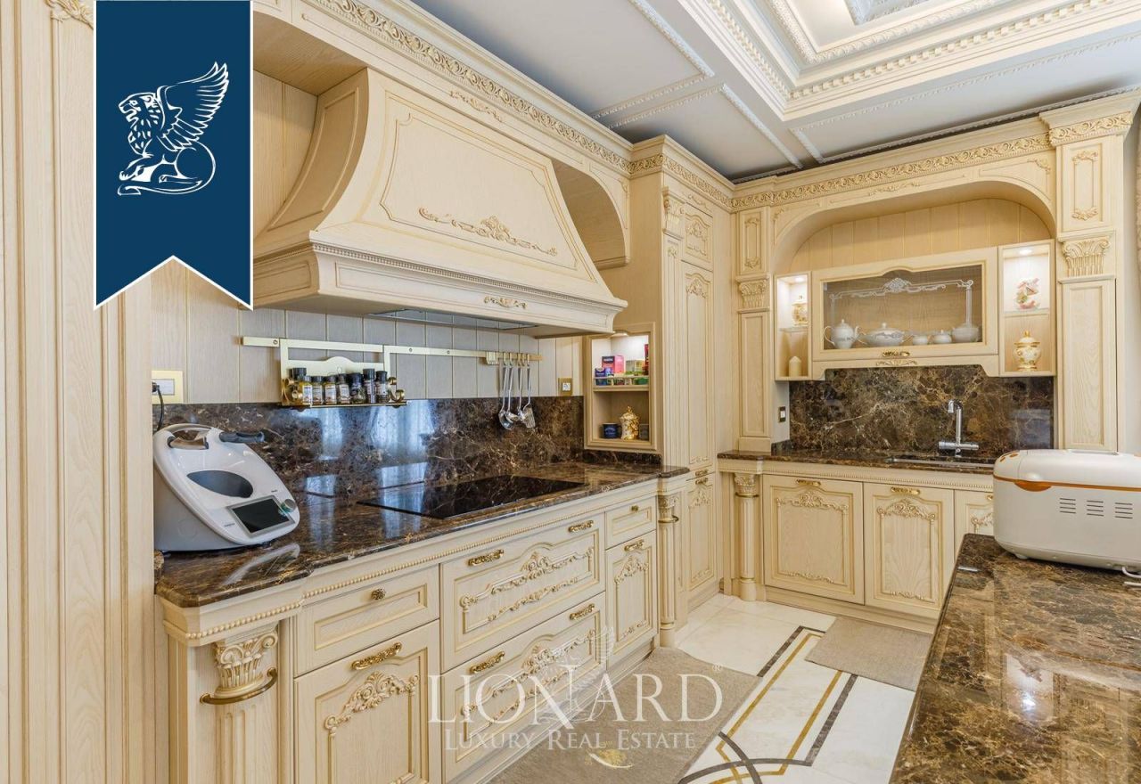 Замок в Пизе, Италия, 975 м² - фото 11