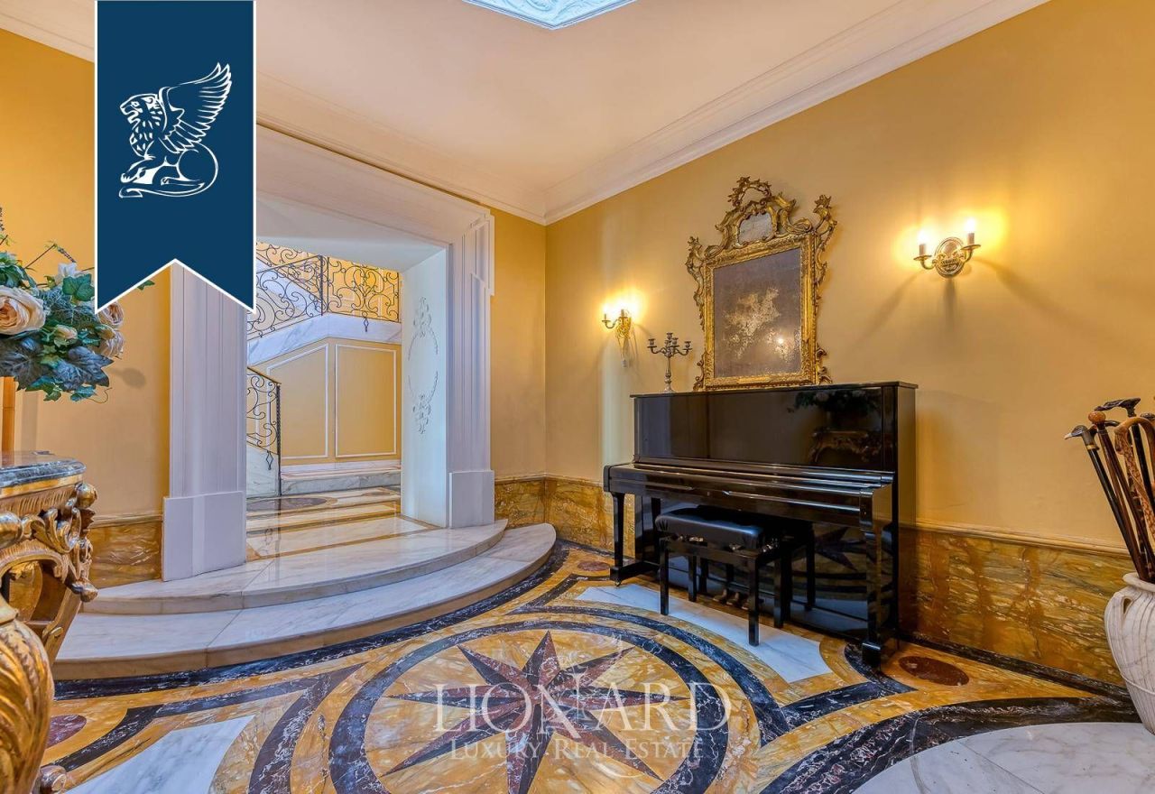 Вилла в Риме, Италия, 800 м² - фото 15