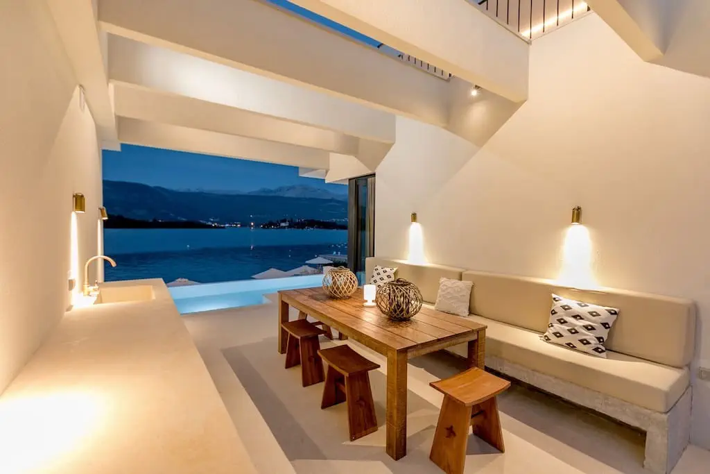 Вилла в Тивате, Черногория, 676 м² - фото 2