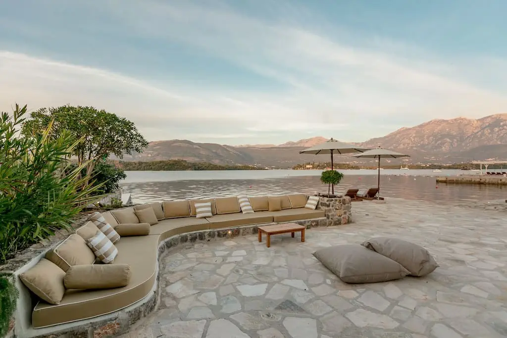 Вилла в Тивате, Черногория, 676 м² - фото 11