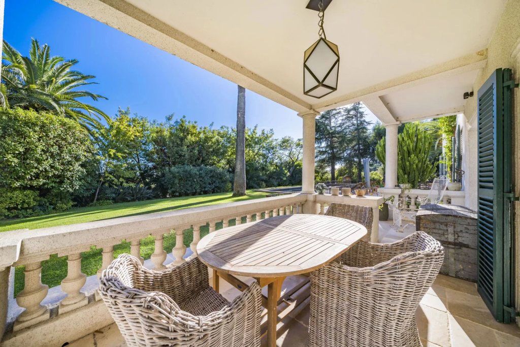 Вилла в Антибе, Франция, 480 м² - фото 8