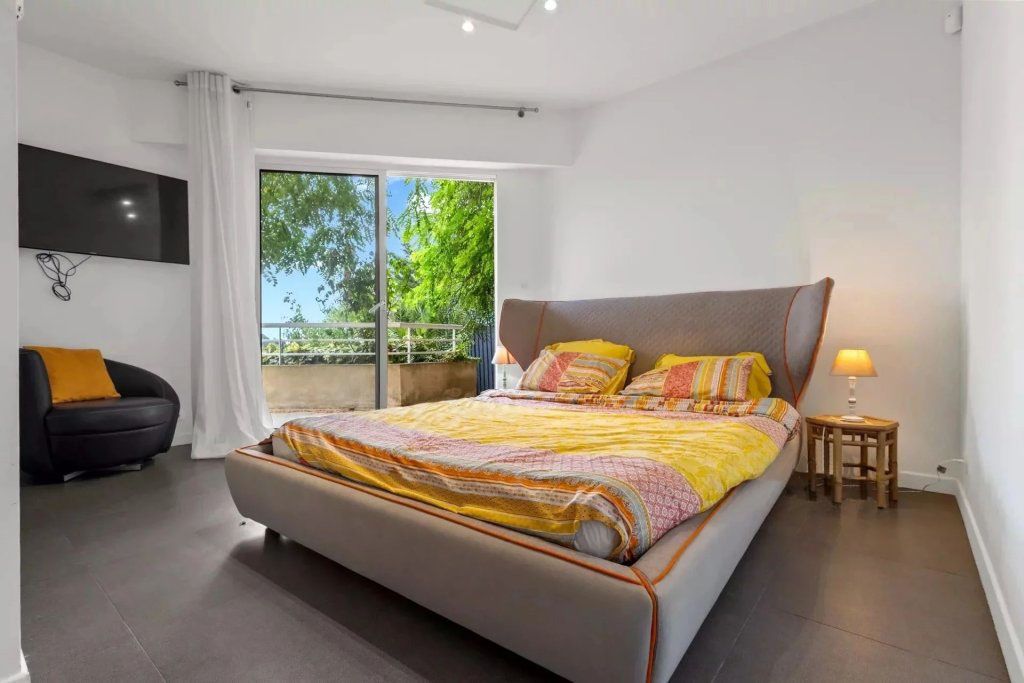 Вилла в Валлорисе, Франция, 265 м² - фото 7