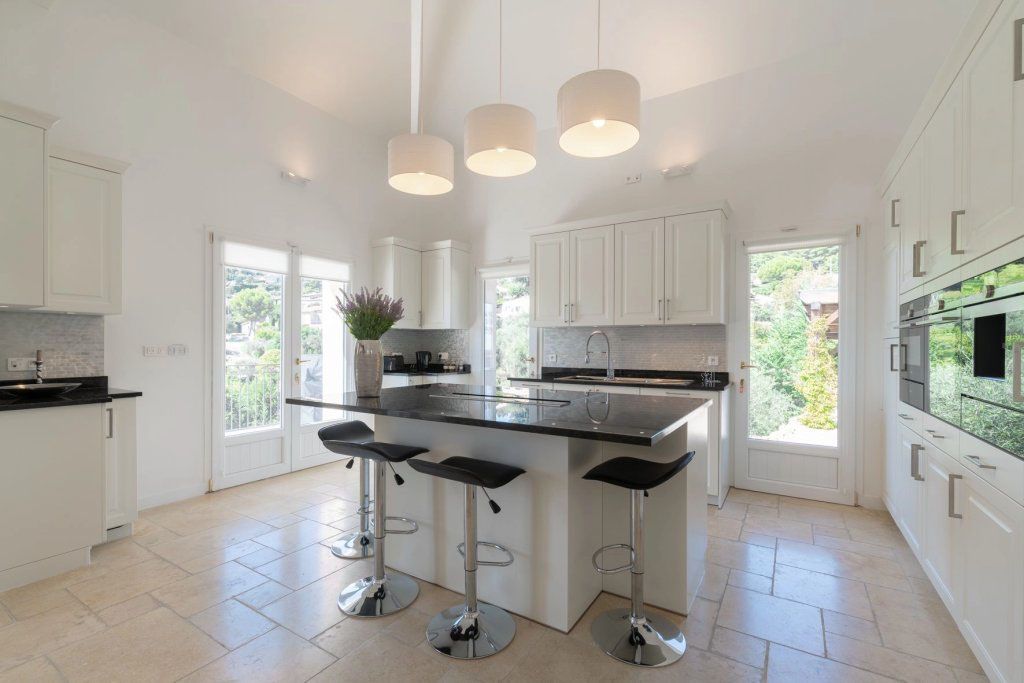 Вилла в Мужене, Франция, 200 м² - фото 13