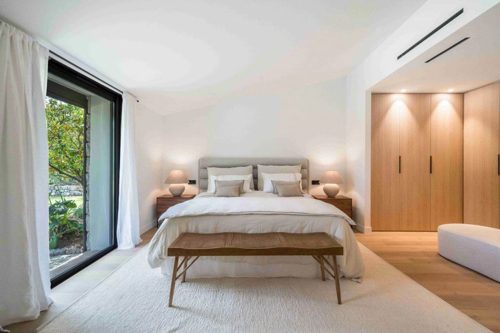 Вилла в Мужене, Франция, 300 м² - фото 13