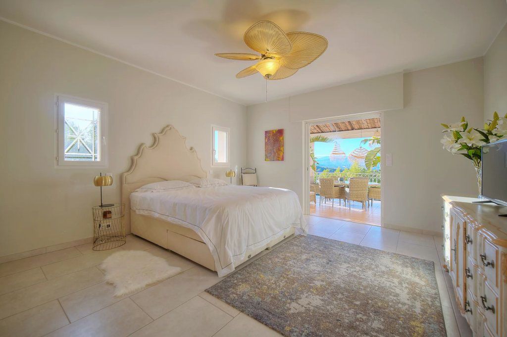 Вилла в Мужене, Франция, 360 м² - фото 10