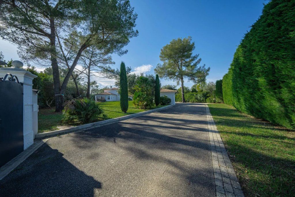 Вилла в Муан-Сарту, Франция, 250 м² - фото 6